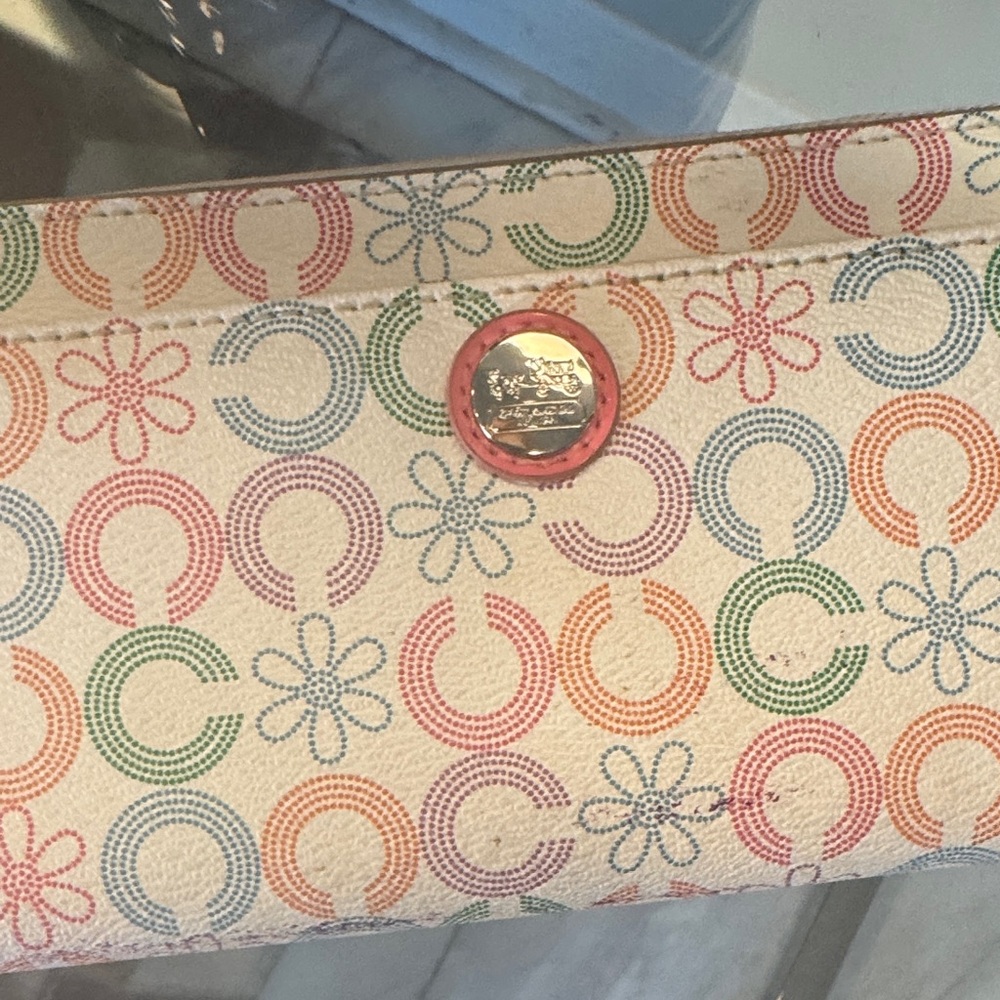 Coach Multicolor Signature Pattern Wallet - Picture 3 of 9